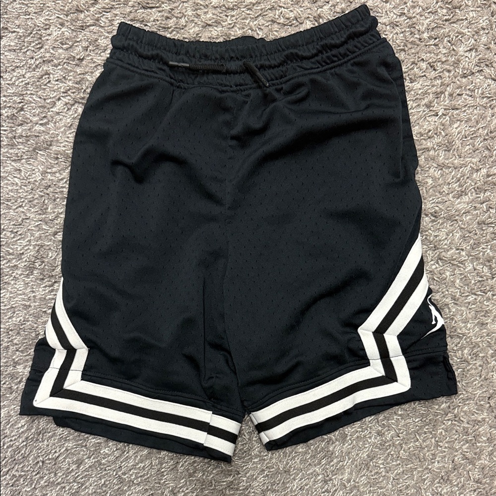 NWOT Boys Jordan Air Diamond Shorts Black Size YLG